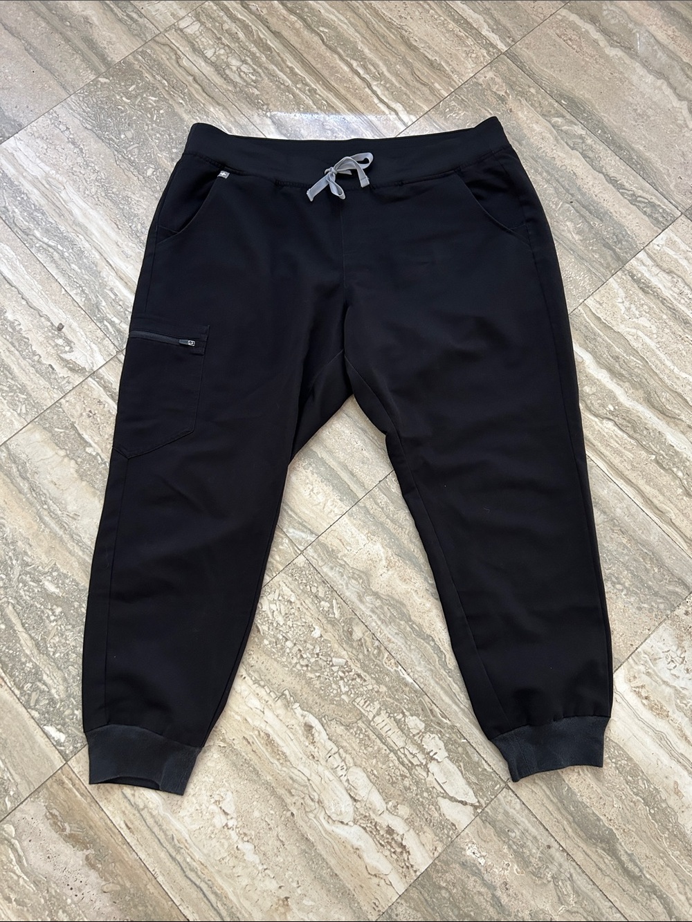 Figs black Women's Zamora Jogger Scrub Pant size XL petite